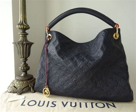 louis vuitton artsy marine rouge